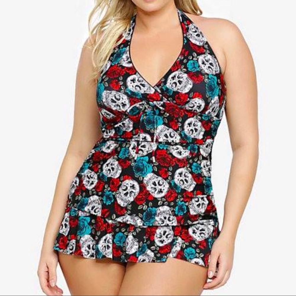 Vintage Torrid Skull And Floral Swim Top NWOT Rare HTF Size 2X 18/20